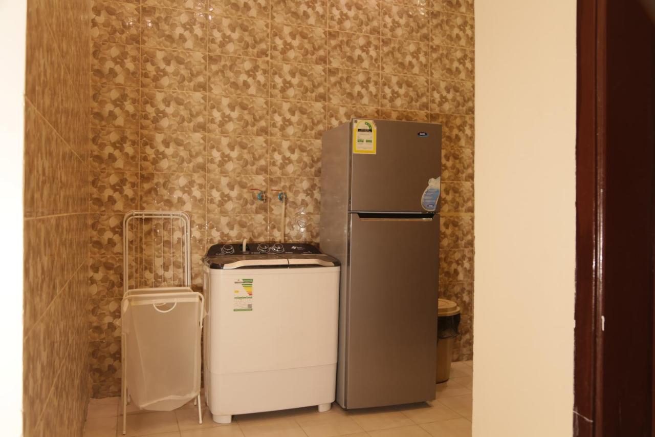 Spacious Apartments At Basla St 3 Mins From King Fahd Stadium Riadh Exterior foto