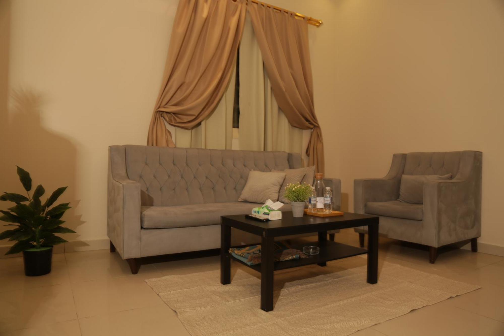 Spacious Apartments At Basla St 3 Mins From King Fahd Stadium Riadh Exterior foto